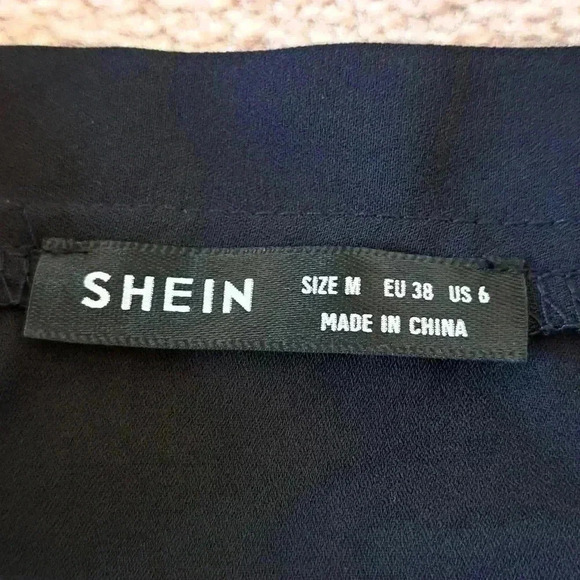 ❤️ Beautiful M Black Long Sleeved Blouse Size 6 - Picture 9 of 11